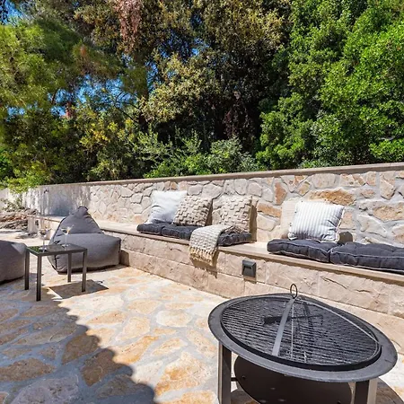 Willa Kadena - Luxury Seaside With Private Heated Pool Selca (Brac)