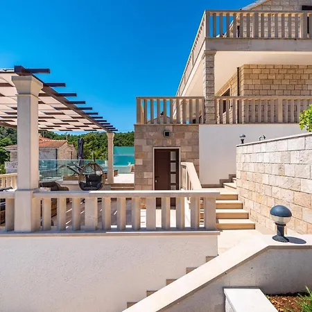 Kadena - Luxury Seaside With Private Heated Pool * Selca (Brac)